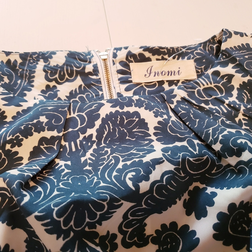 Dress - Picture 2 of 7